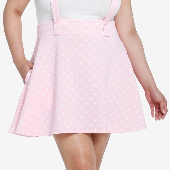 NWT Sweet Society Heart Print Skirt - Picture 1 of 11